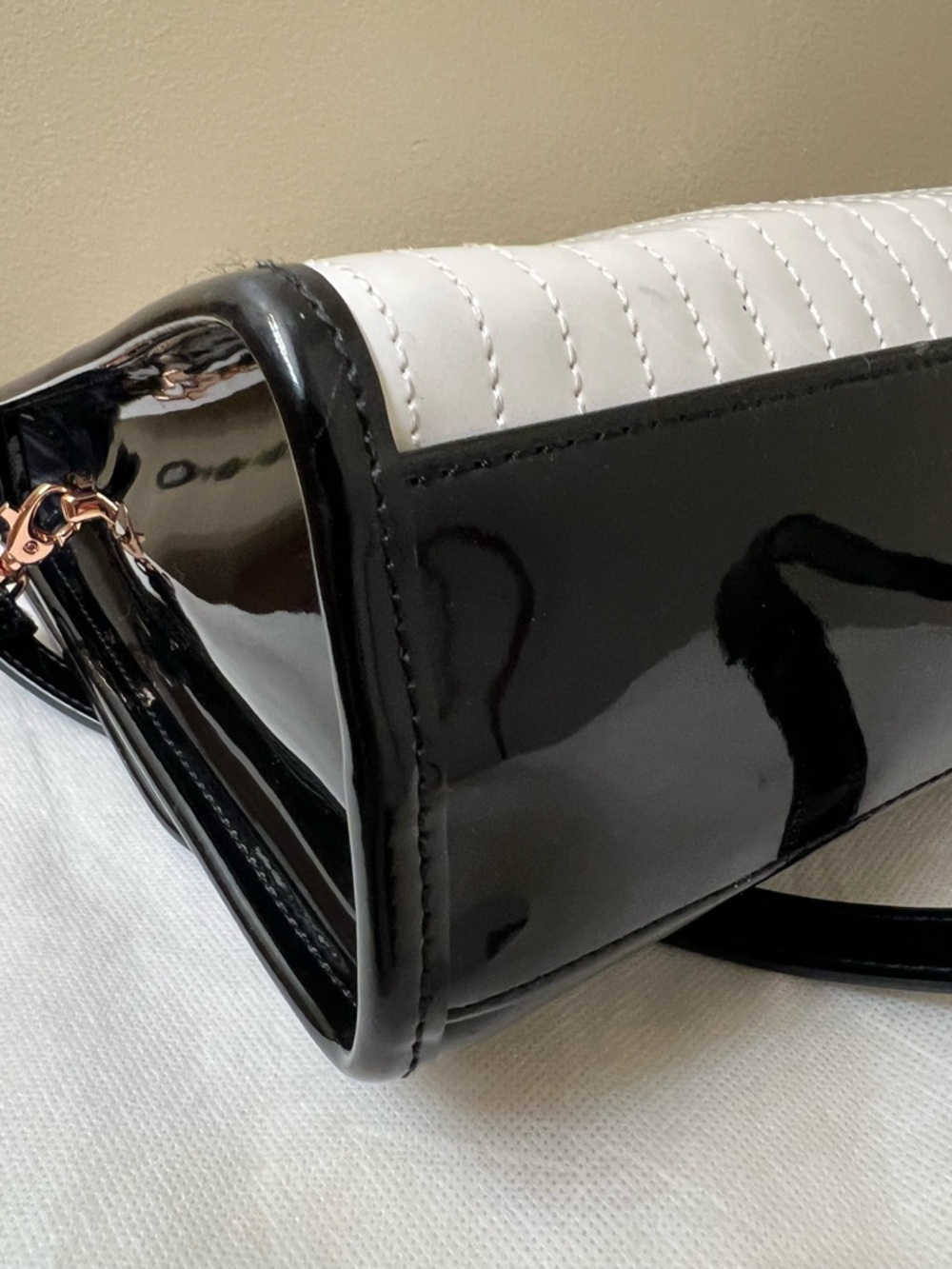 Ted Baker Patent Leather Satchel / Crossbody - Picture 15 of 17
